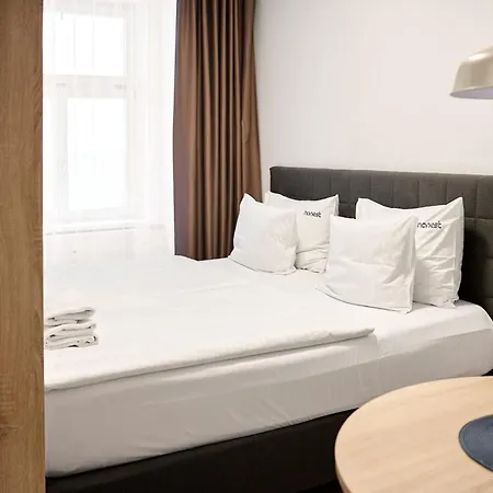 Apartment Honest Smichov Prague
