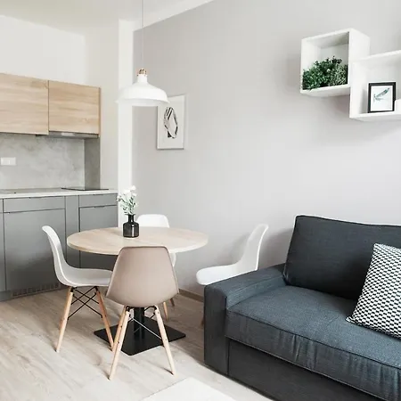 Honest Smichov Apartamento *