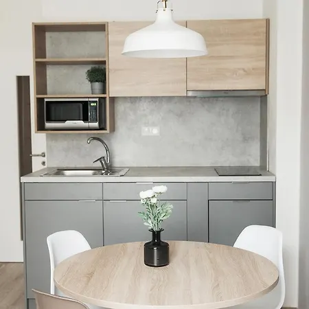 Apartamento Honest Smichov *