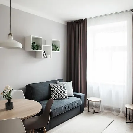 Honest Smichov Apartamento Praga
