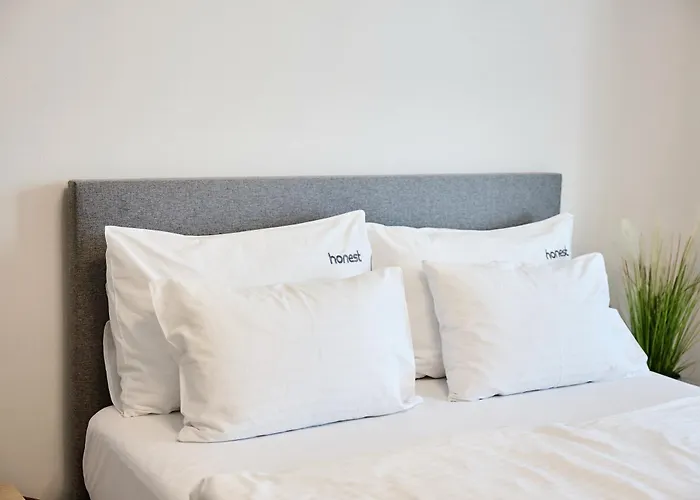 Honest Smichov Appartement Praag