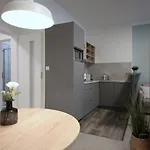 Honest Smichov 아파트