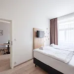 Honest Smichov 아파트