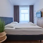 Honest Smichov 프라하